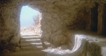 Kptallatok a kvetkezre: Jzus srban fekszik